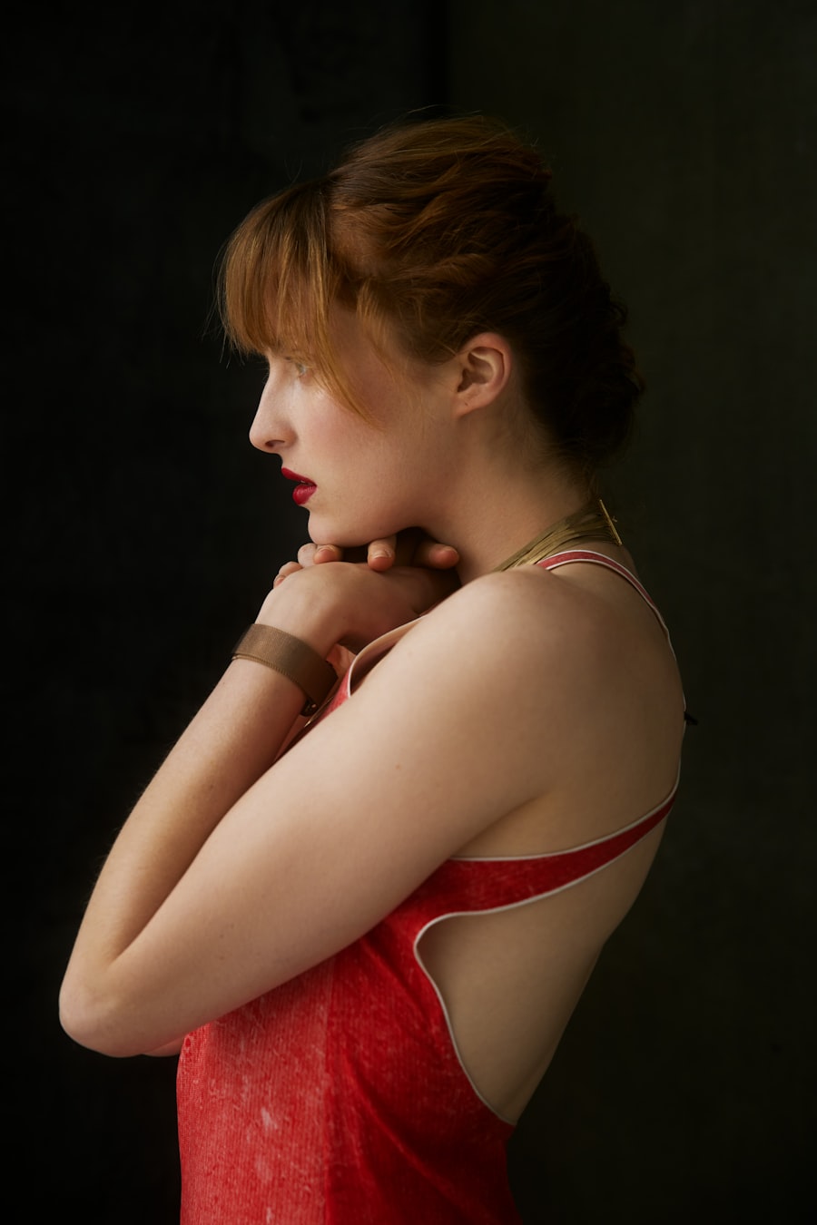 Evening red outfit reference